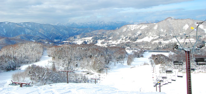 湯殿山スキー場画像
